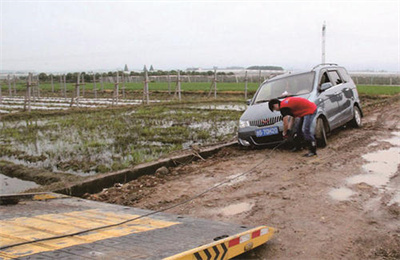 南部抚顺道路救援